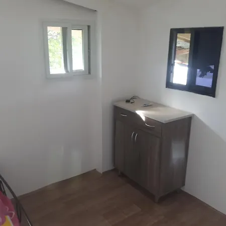 El Nido Bayview Apartment Room photo
